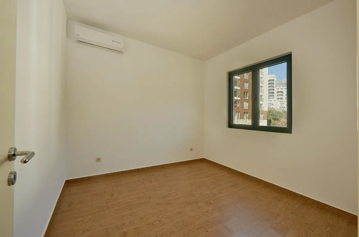 Sale, two bedroom apartment, 63m², Bečići, Budva