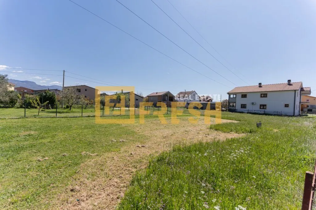 Prodaja, plac, 1100m², Rogami, Podgorica