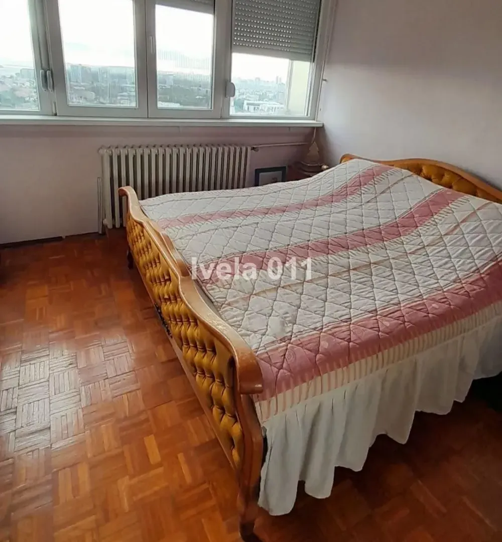 Prodaja, dvosoban stan, 62m², Zemun Sve Podlokacije, Beograd