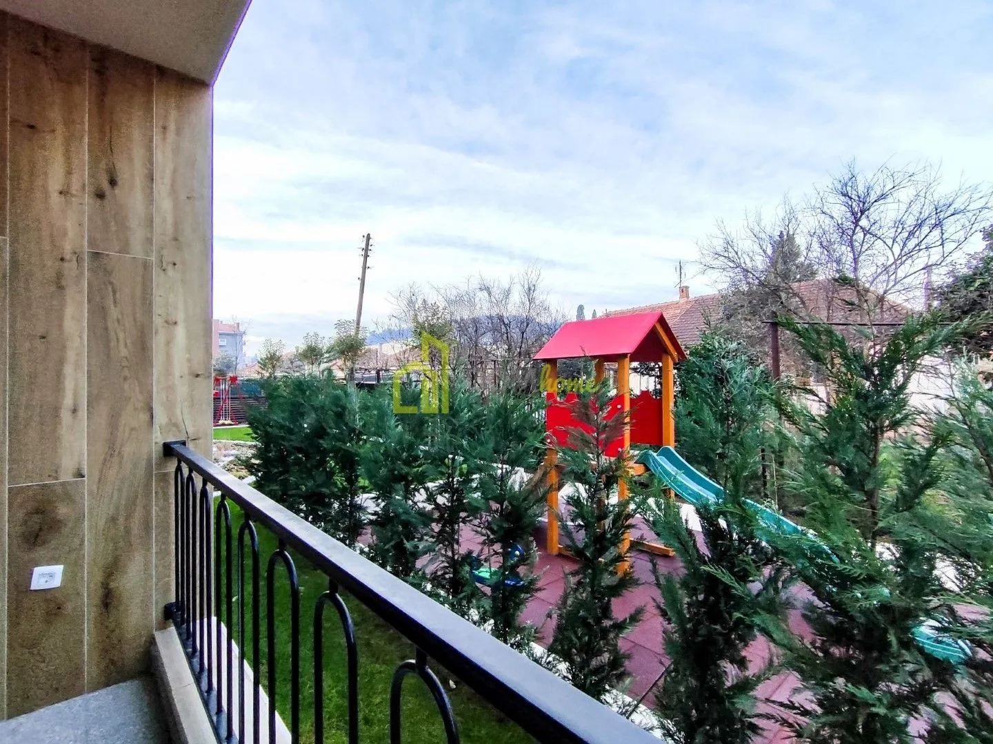Prodaja, trosoban stan, 137m², Centar, Podgorica