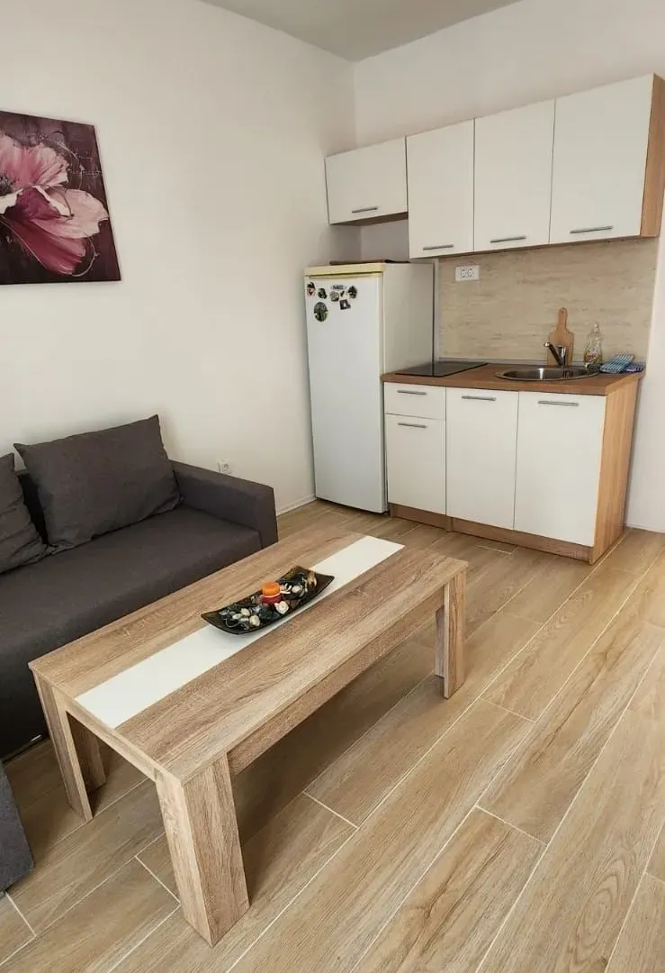Sale, studio apartment, 114m², Bečići, Budva
