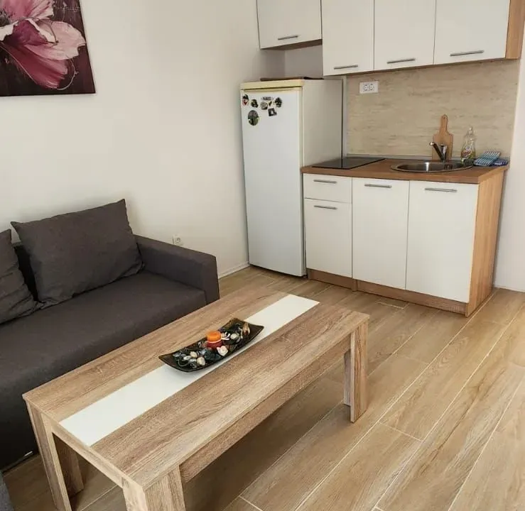 Sale, studio apartment, 114m², Bečići, Budva
