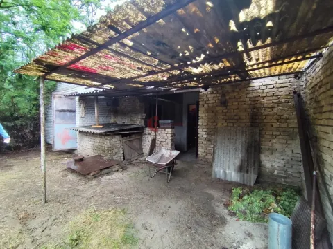 Prodaja, kuća, 106m², Zorka, Subotica - image 21