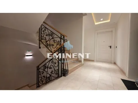 Izdavanje, trosoban stan, 117m², Vračar Hram, Vračar Sve Podlokacije - image 20