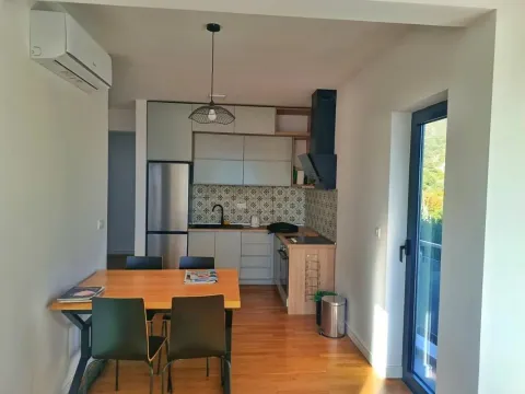 Sale, two bedroom apartment, 54m², Bečići, Budva - image 2