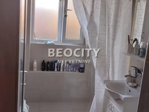 Prodaja, dvosoban stan, 72m², Centar, Novi Sad - image 8