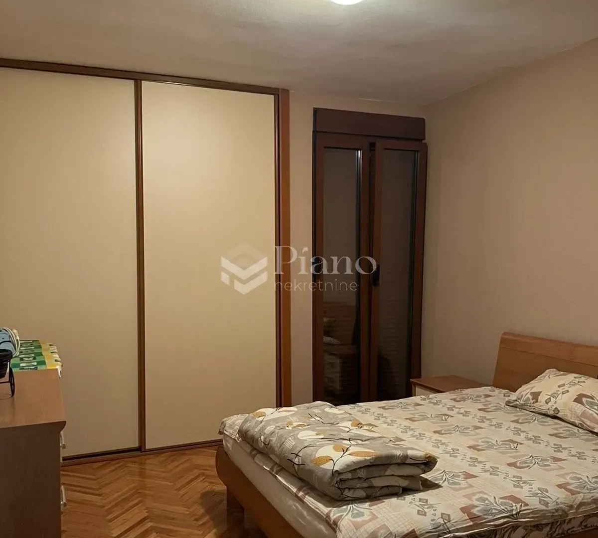 Izdavanje, dvosoban stan, 65m², Zagorič, Podgorica