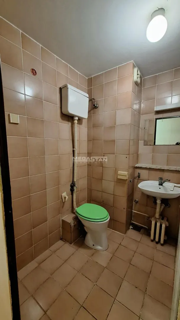 Sale, two bedroom apartment, 63m², Zvezdara Sve Podlokacije, Beograd