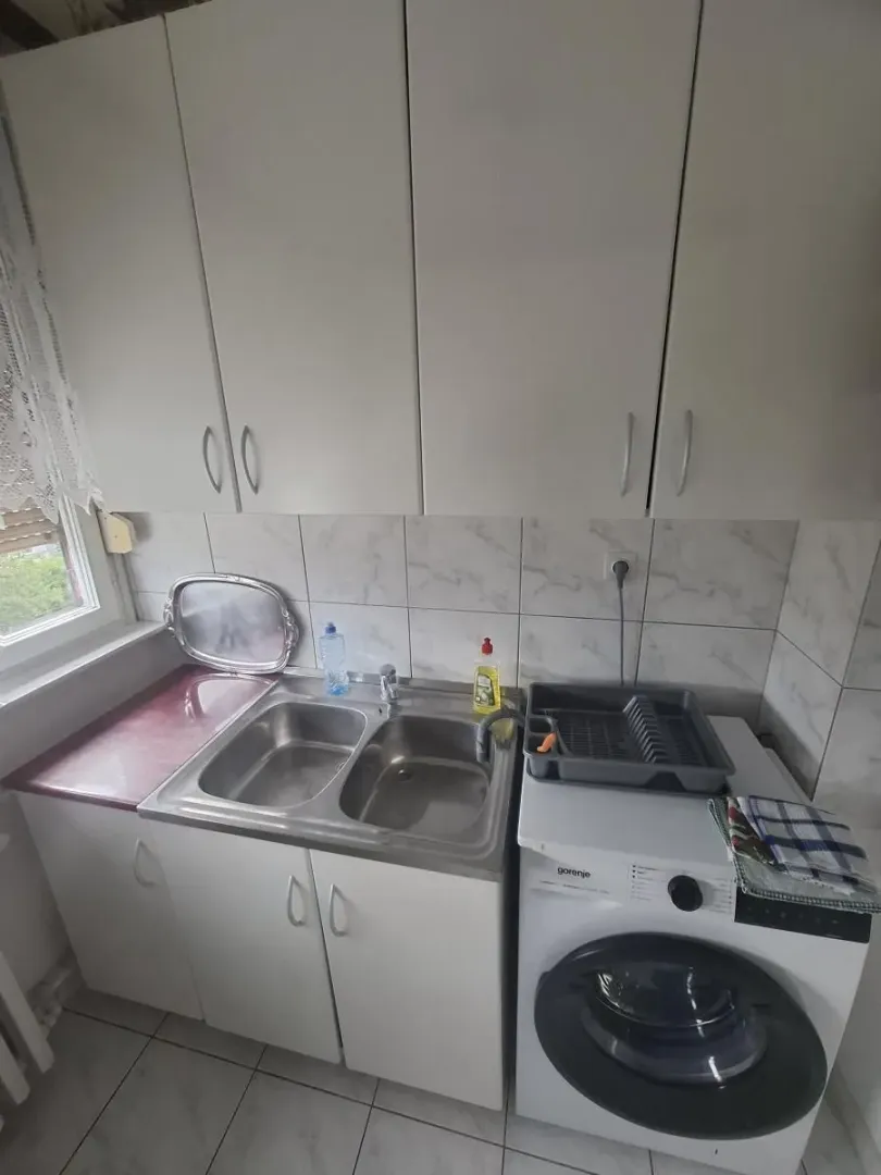 Izdavanje, dvosoban stan, 75m², Bulevar Oslobodjenja, Novi Sad Sve Podlokacije