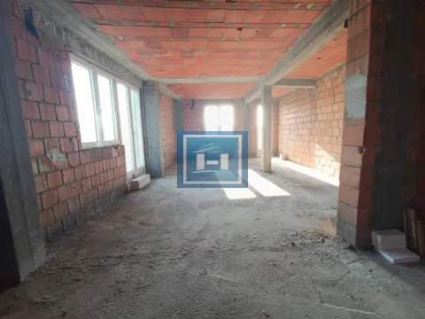 Prodaja, četvorosoban stan, 146m2, Centar, Jagodina Prodaja, četvorosoban stan, 146m2, Centar, Jagodina