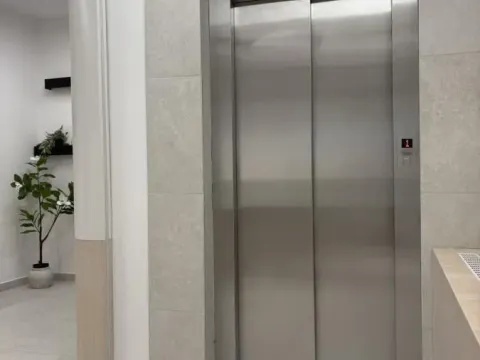 Izdavanje, poslovni prostor, 250m², Veternik, Novi Sad Sve Podlokacije - image 9