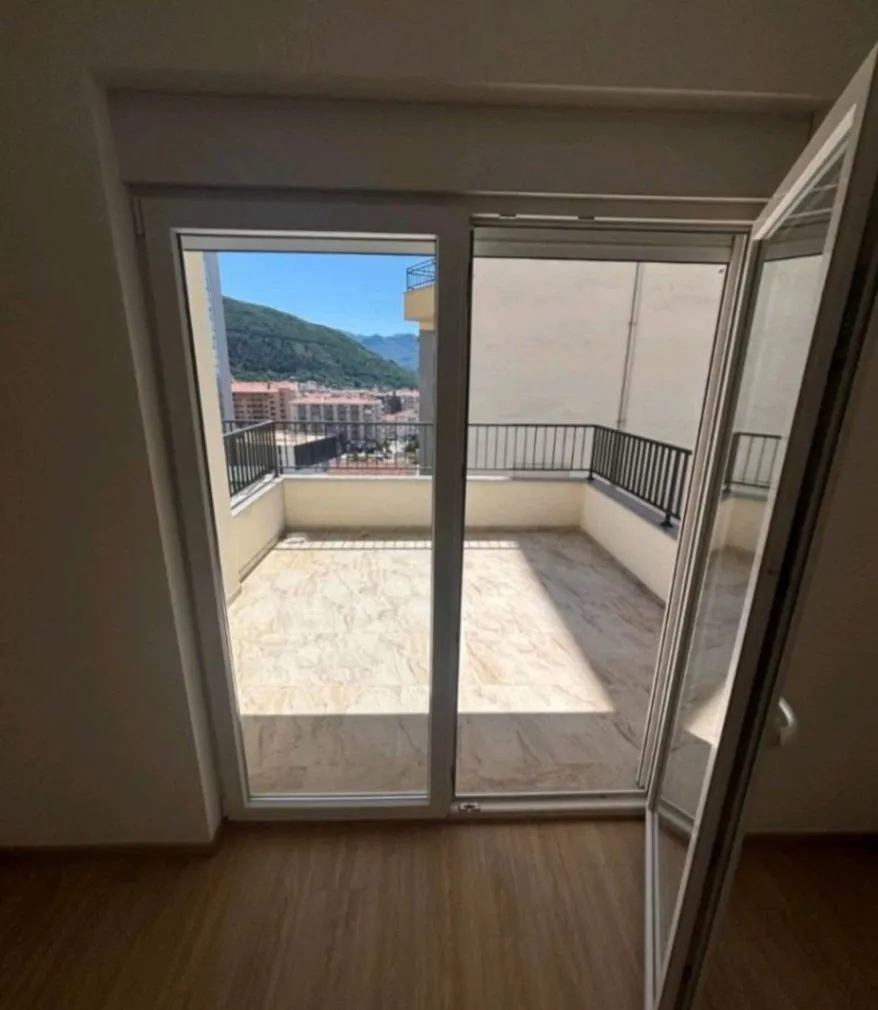 Sale, two bedroom apartment, 65m², Budva, Crna Gora
