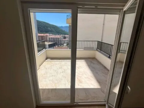 Sale, two bedroom apartment, 65m², Budva, Crna Gora - image 3