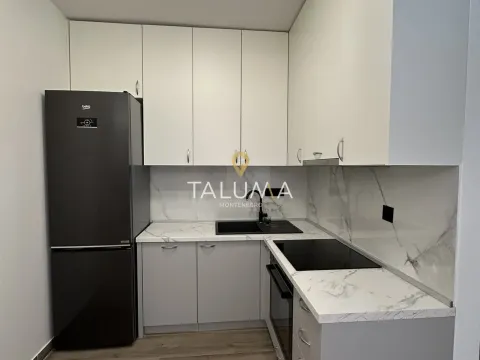 Rent, two bedroom apartment, 68m², Pobrežje, Podgorica - image 6