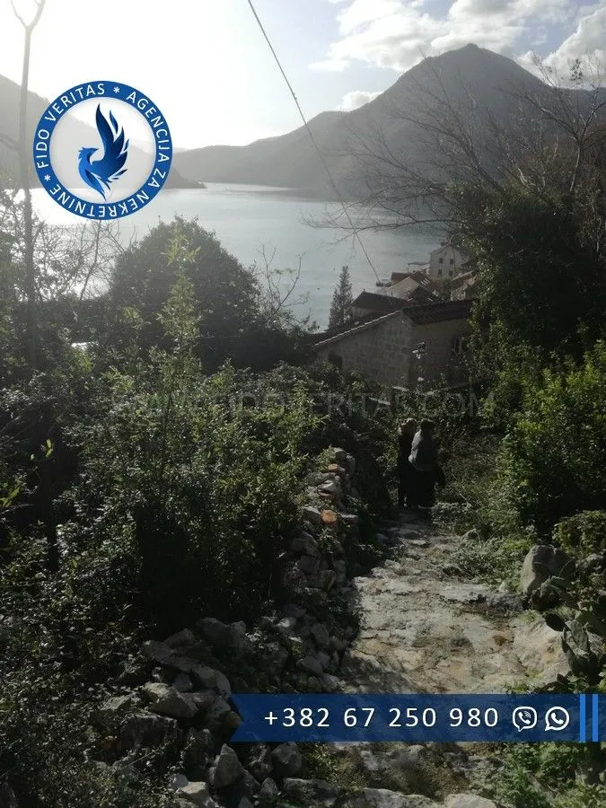 Sale, land lot, 1065m², Kotor, Crna Gora