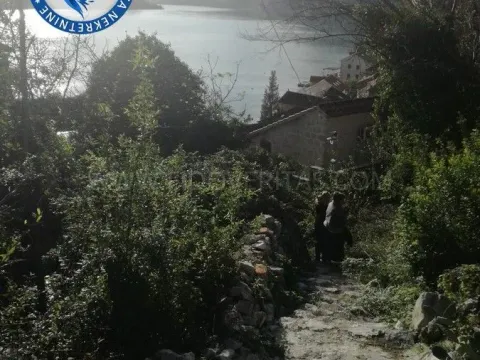 Prodaja, plac, 1065m², Kotor, Crna Gora - image 5