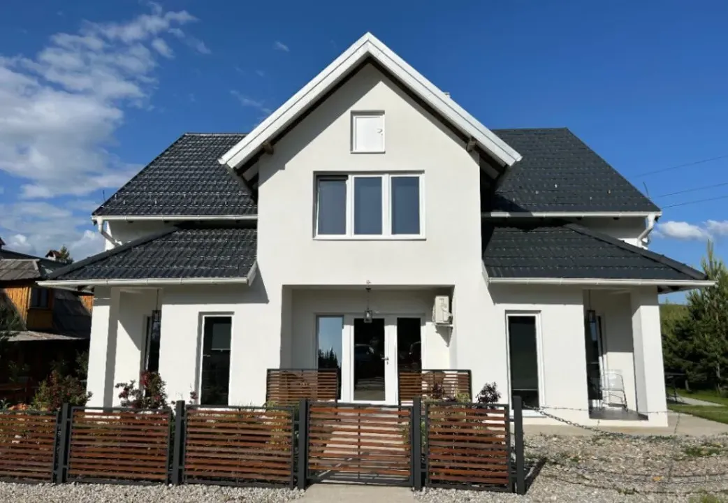 Sale, house, 220m², Zlatibor, Srbija