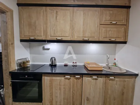 Prodaja, trosoban stan, 104m², Budva, Crna Gora - image 10