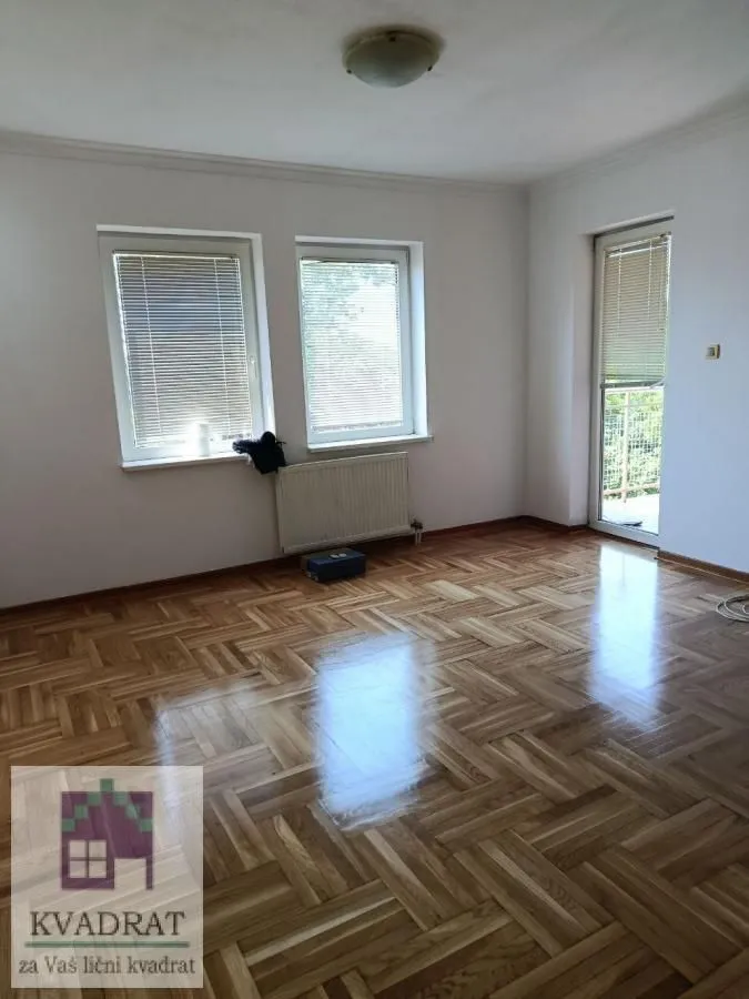 Izdavanje, trosoban stan, 83m², Obrenovac, Beograd