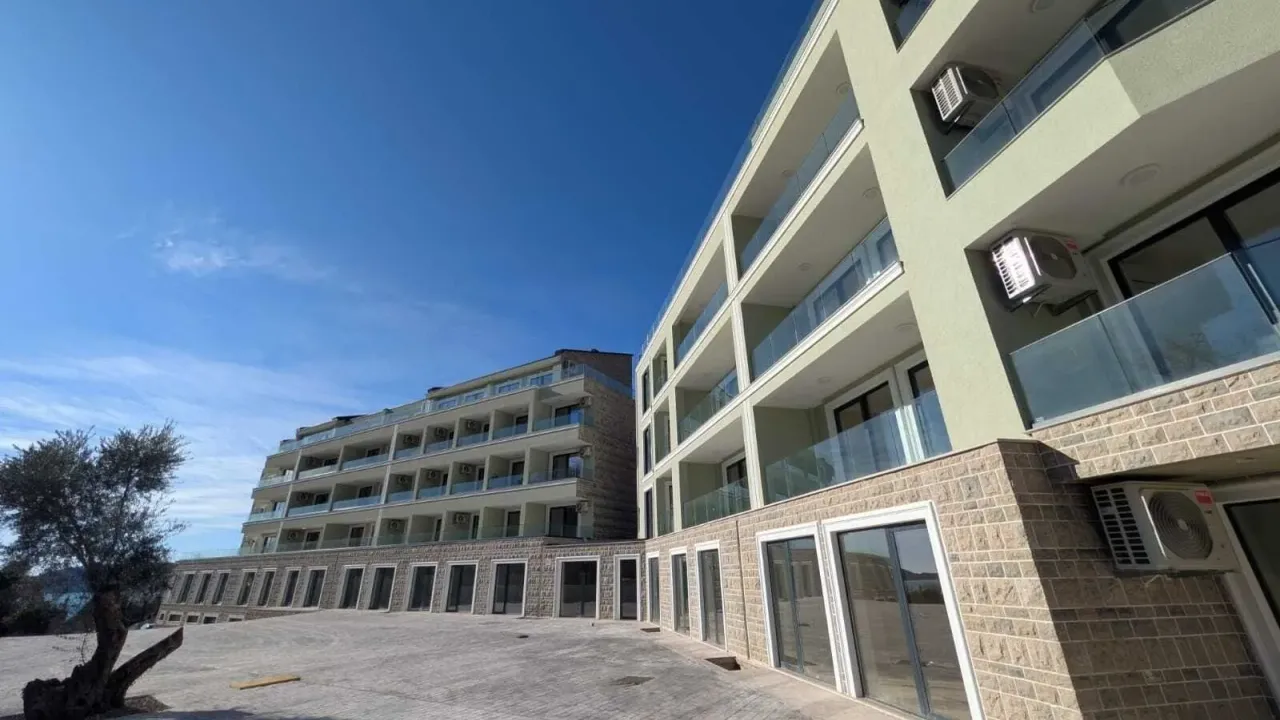 Sale, apartment, 93m², Kamenovo, Budva
