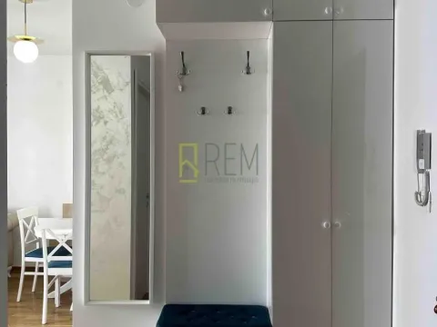 Rent, one bedroom apartment, 43m², City Kej, Podgorica - image 2