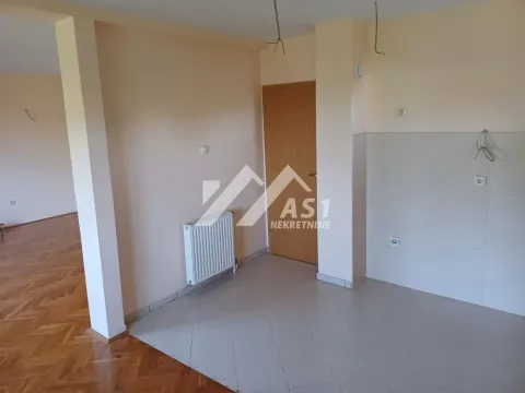 Rent, three bedroom apartment, 87m², Tatarsko brdo, Petrovaradin - image 3
