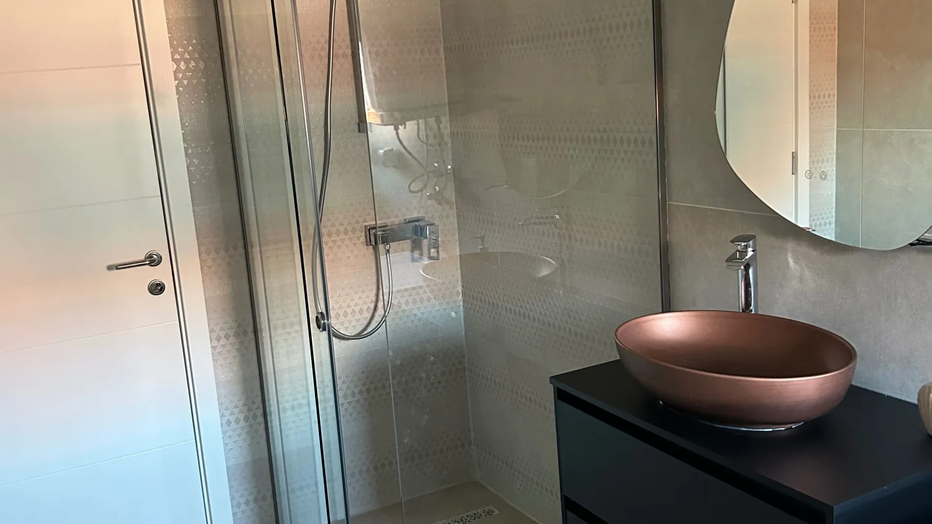 Rent, two bedroom apartment, 80m², Murtovina, Podgorica