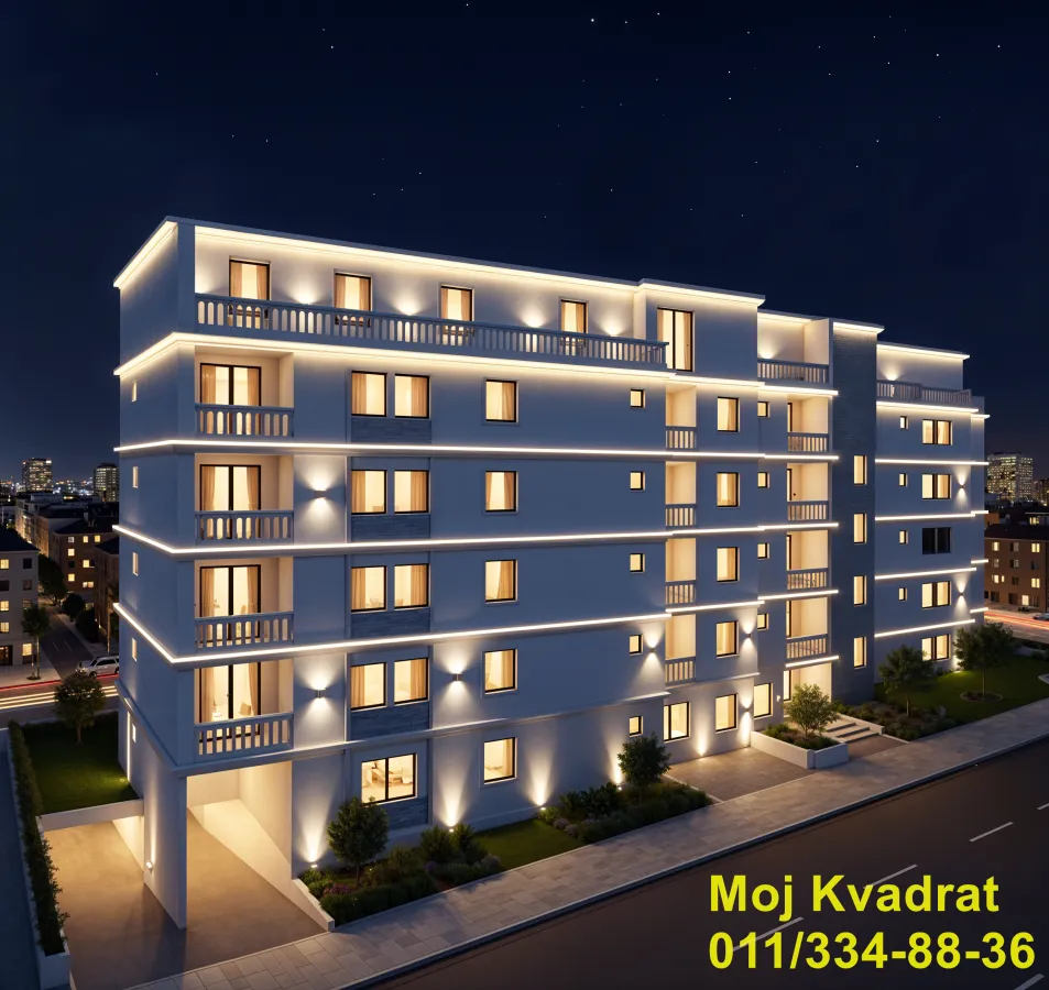 Noćni prikaz moderne stambene zgrade sa osvetljenjem fasade.