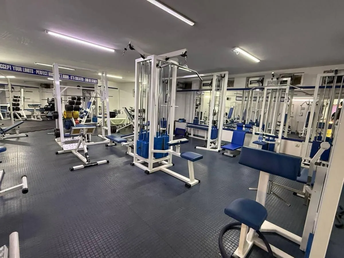 Rent, office space, 155m², Socijalno, Novi Sad Sve Podlokacije