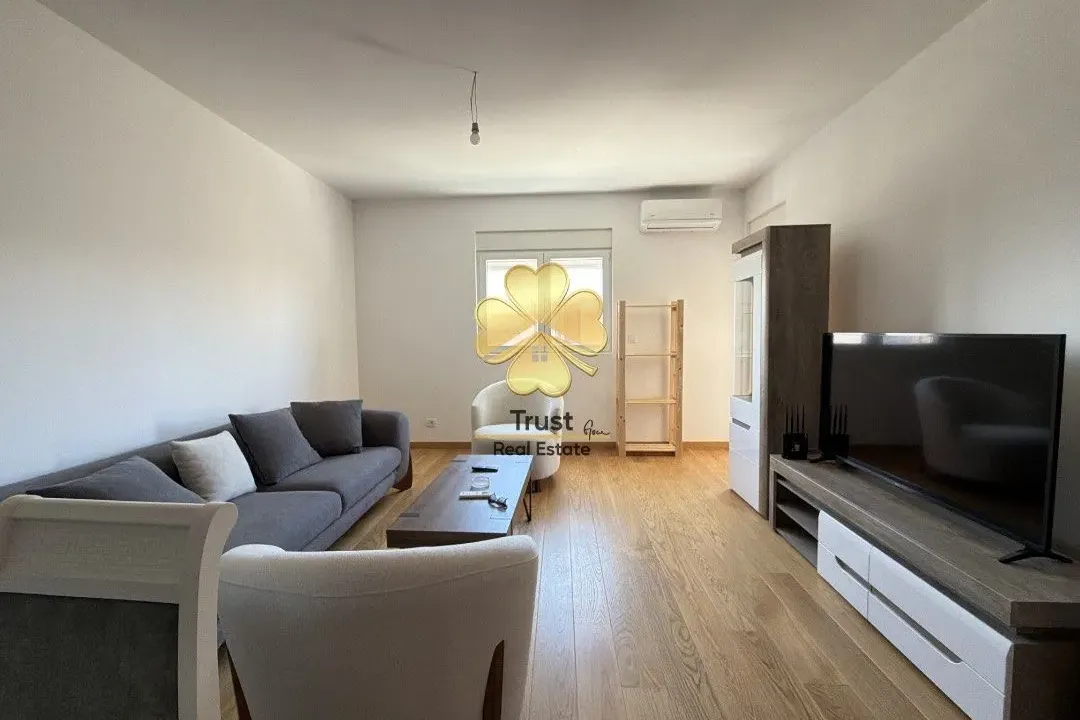 Rent, two bedroom apartment, 75m², City Kvart, Podgorica