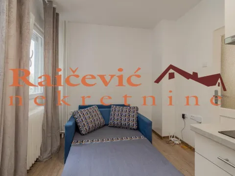 Izdavanje, jednosoban stan, 18m², Čukarica, Beograd - image 4