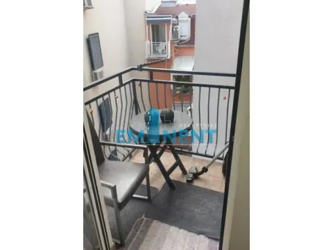 Izdavanje, dvosoban stan, 47m², Lipov Lad, Zvezdara Sve Podlokacije - image 12