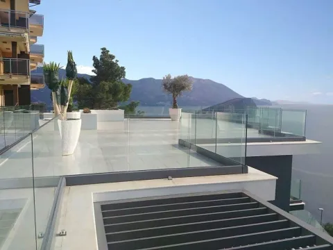 Prodaja, kuća, 438m², Budva, Crna Gora - image 4