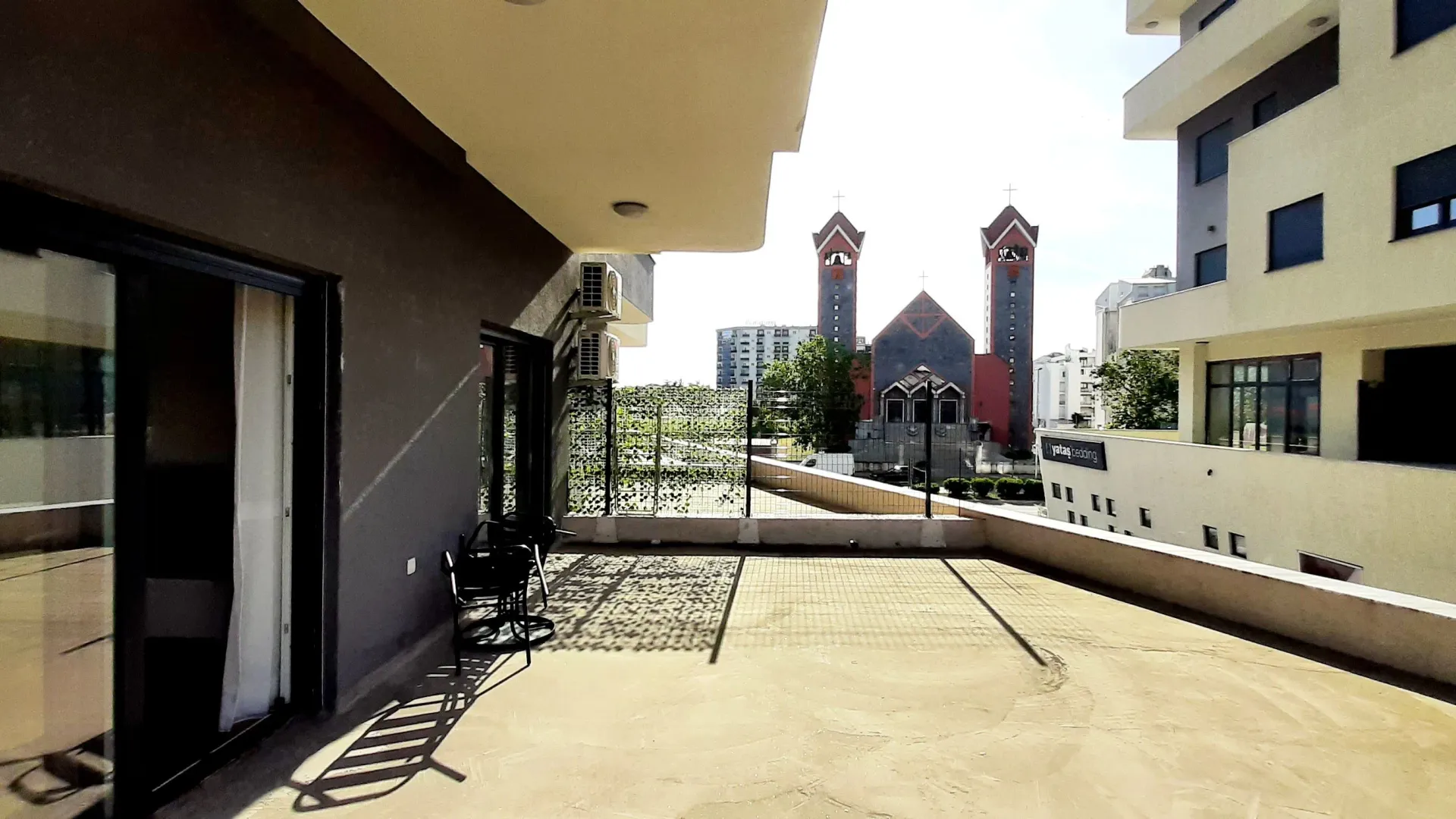 Prodaja, jednosoban stan, 55m², Centar, Bar