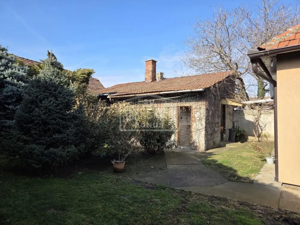Prodaja, kuća, 136m², Novo Selo, Subotica