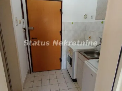Prodaja, garsonjera, 17m², Socijalno, Novi Sad Sve Podlokacije - image 8