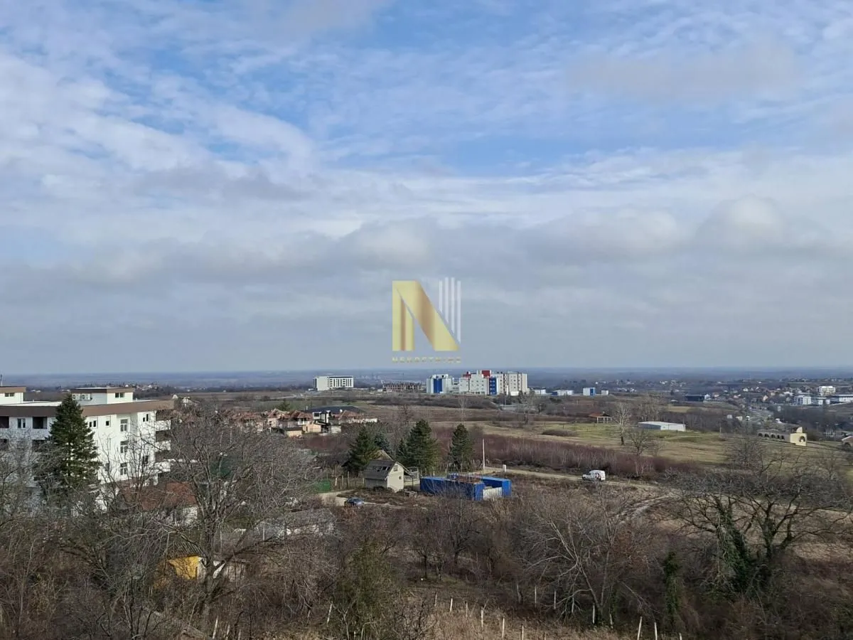 Prodaja, četvorosoban stan, 95m², Tatarsko brdo, Petrovaradin