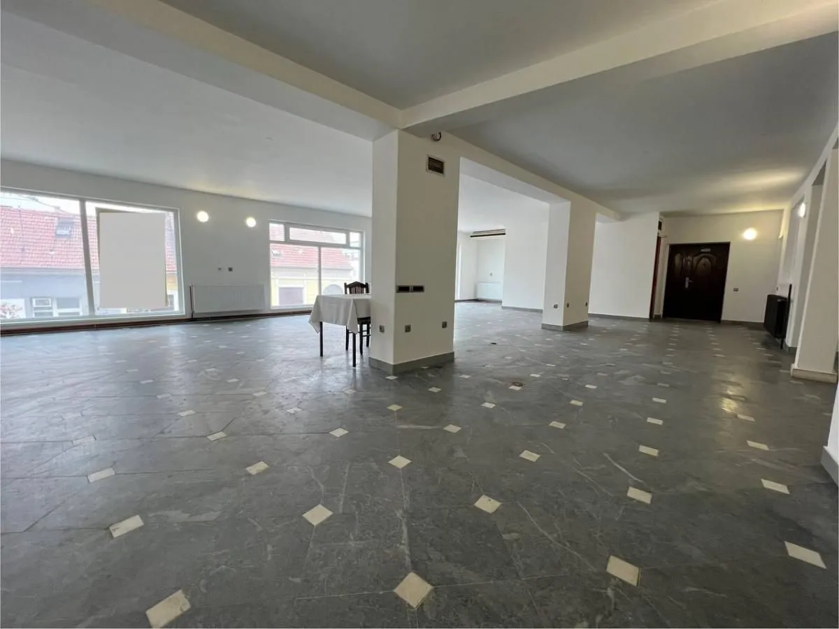 Rent, office space, 142m², Salajka, Novi Sad Sve Podlokacije