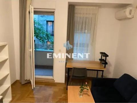 Rent, apartment, 39m², Slavija, Vračar Sve Podlokacije - image 2