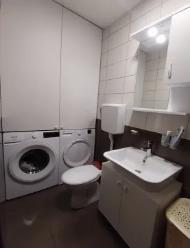 Prodaja, jednosoban stan, 47m², 1 maj, Podgorica - image 7