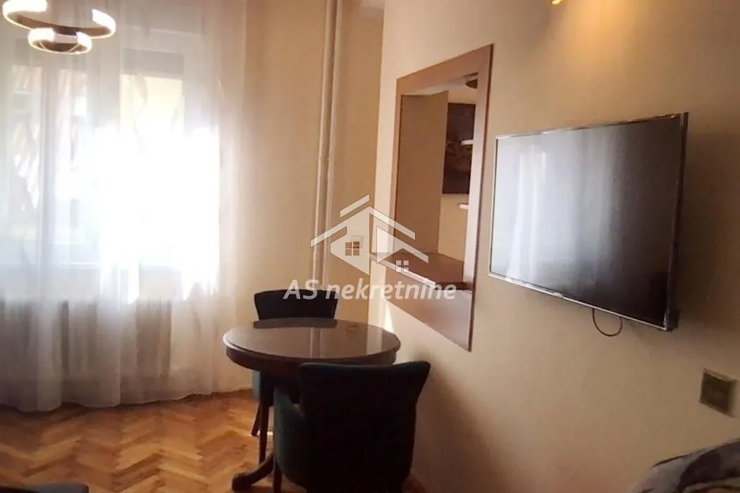 Rent, two bedroom apartment, 40m², Topličin venac, Beograd