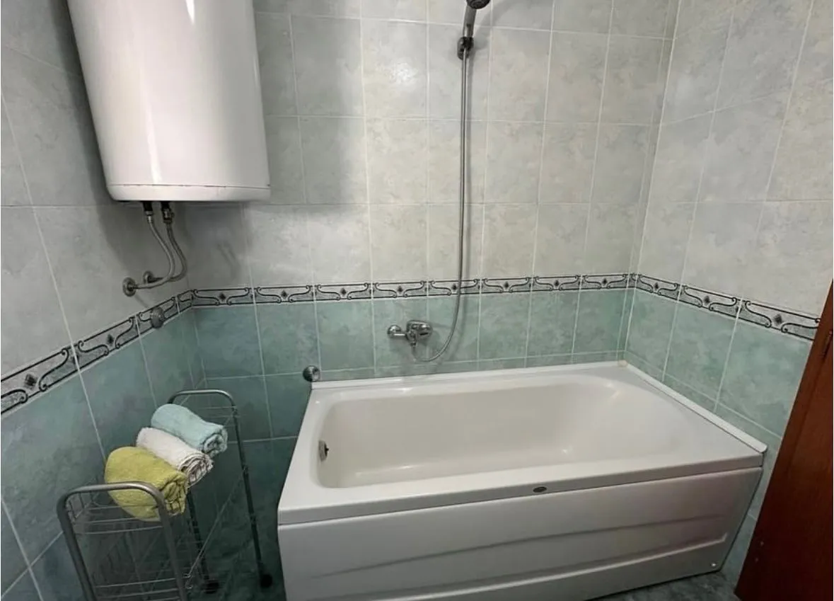 Rent, two bedroom apartment, 84m², Centar, Bar