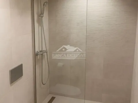 Prodaja, trosoban stan, 76m², Savski Venac, Beograd - image 15