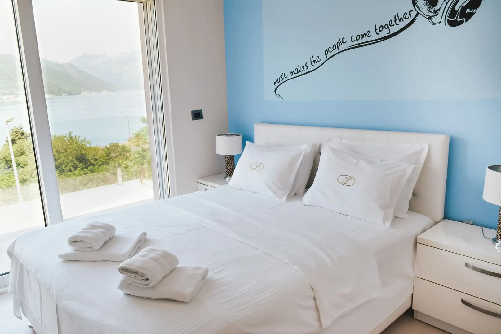 Sale, house, 267m², Dobrota, Kotor