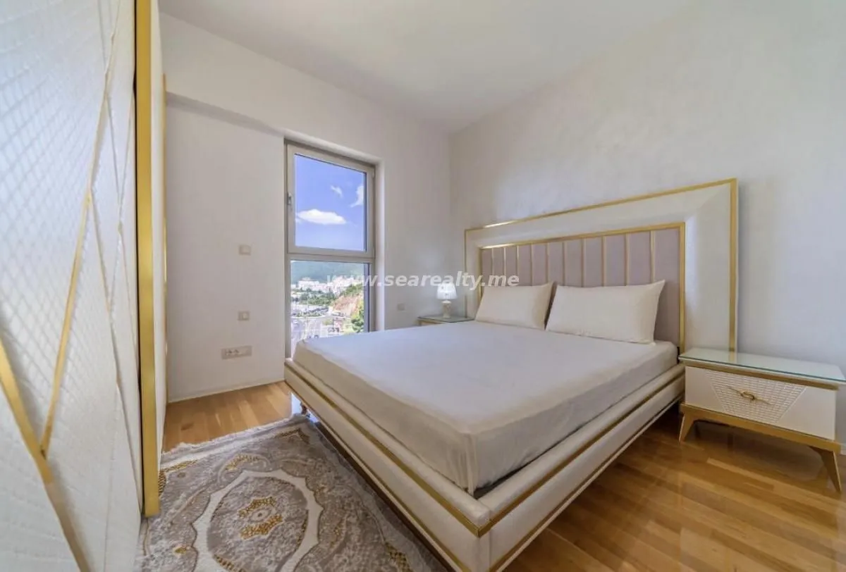 Rent, apartment, 100m², Budva, Crna Gora