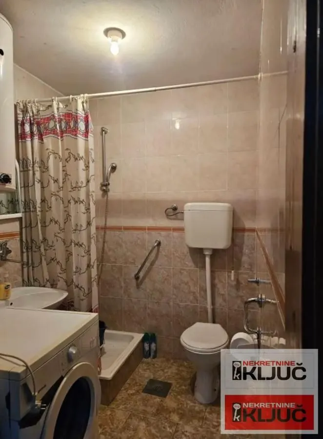 Prodaja, kuća, 95m², Veternik, Novi Sad Sve Podlokacije