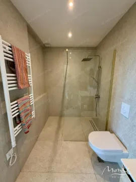 Prodaja, kuća, 220m², Tivat, Crna Gora - image 16