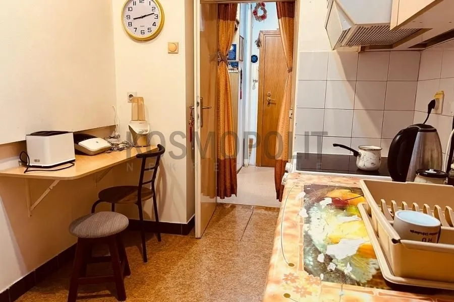 Sale, four bedroom apartment, 101m², Žarkovo, Beograd