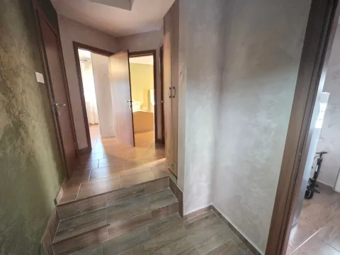 Prodaja, trosoban stan, 118m², Kosić, Danilovgrad - image 12