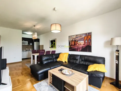 Izdavanje, dvosoban stan, 65m², Krivi Most, Podgorica - image 10